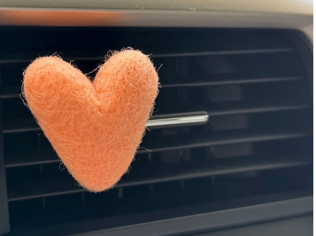 Heart Vent Clip