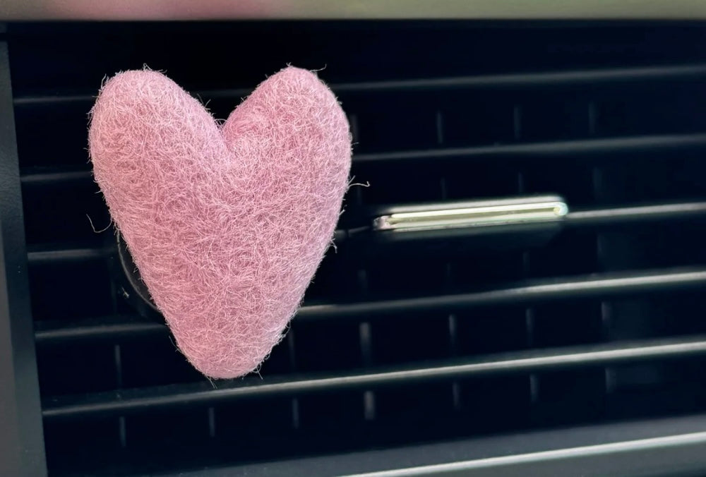 Heart Vent Clip